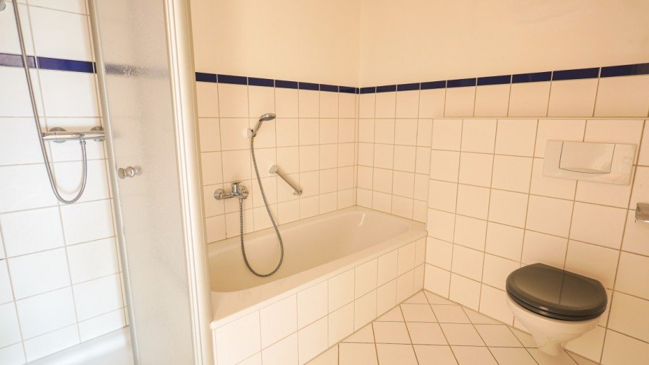 Badezimmer DG Haus Katzenelnbogen